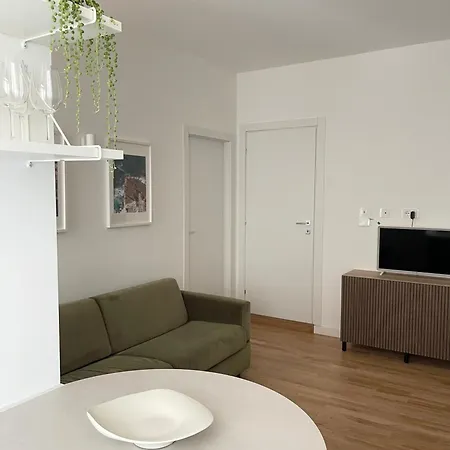 Casa Leonardo - Studi * Milano