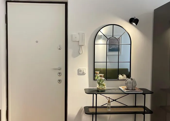 Casa Leonardo - Citta Studi 아파트 *